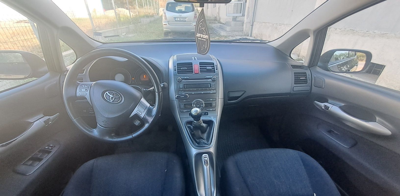 Тoyta auris 2008г