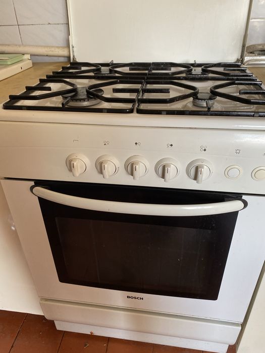 Продам мебель б/у в хорошем состоянии: в детскую, диван  угловой и т.д