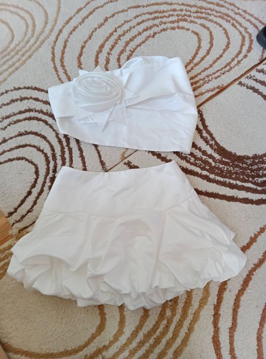 Ефектен дамски комплект