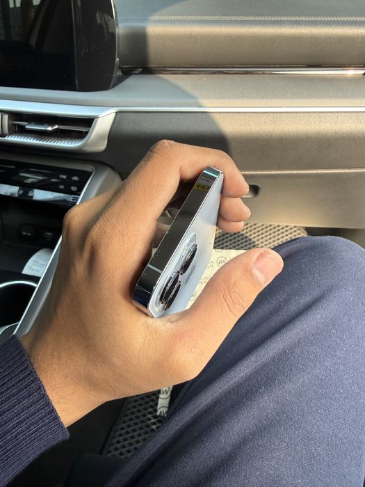 Iphone 13 pro LL/A 73 yomkst ochilmagan 128 GB