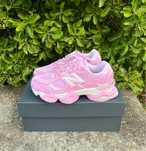 New Balance 9060 Pink