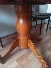 Продаю деревянный стол
