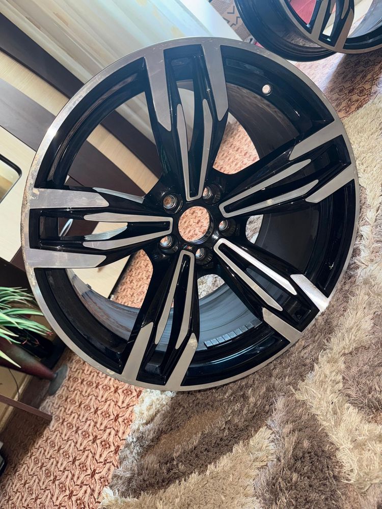 Jante BMW F06 / F12 / F10 / F01 R20 5x120