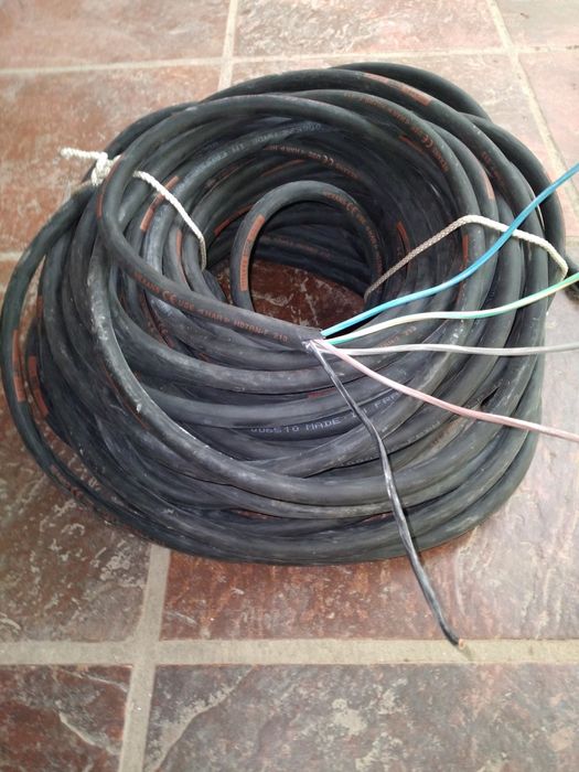 Cablu 5G, 2,5mm, 380 V, de pământ, Stare nouä