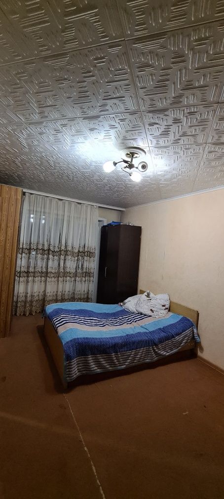 Продам 1,5 на Валентине
