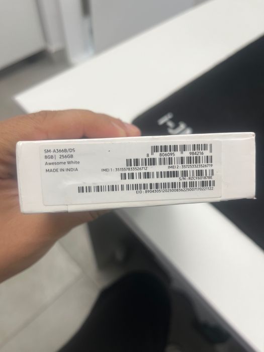 Samsung A36 5G 8GB RAM/256 gb sigilat