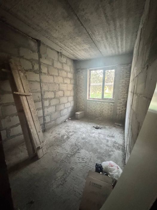 2 хонали уй сотилади 1 каватдан