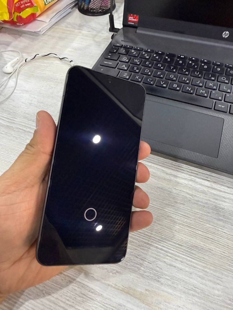 Продается Xiaomi 15 Global Год гарантия+Доставка
