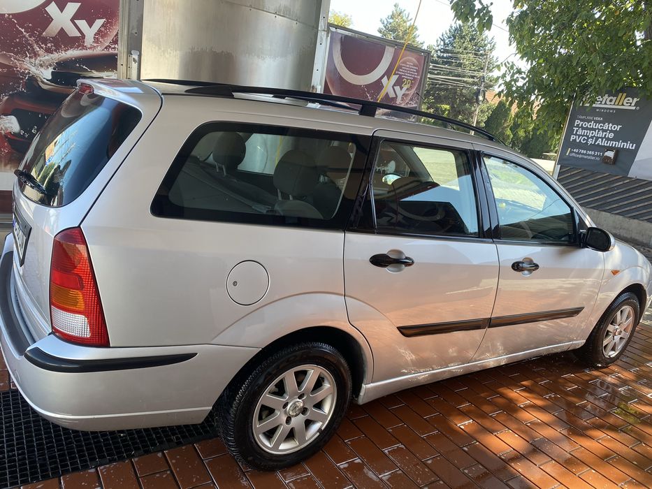 Ford focus 2002 1,4 benzina