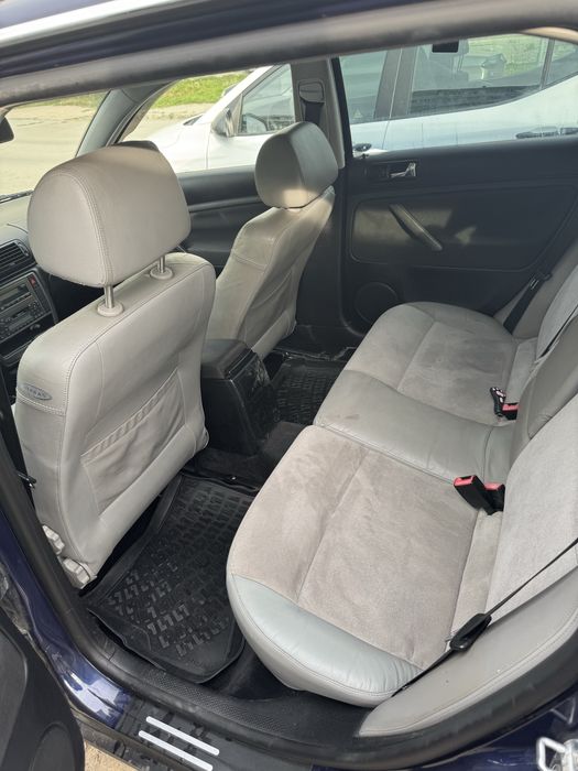 Салон за автомобил