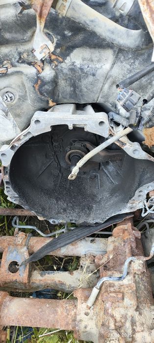 Запчасти на toyota land cruiser prado 95 КПП мех