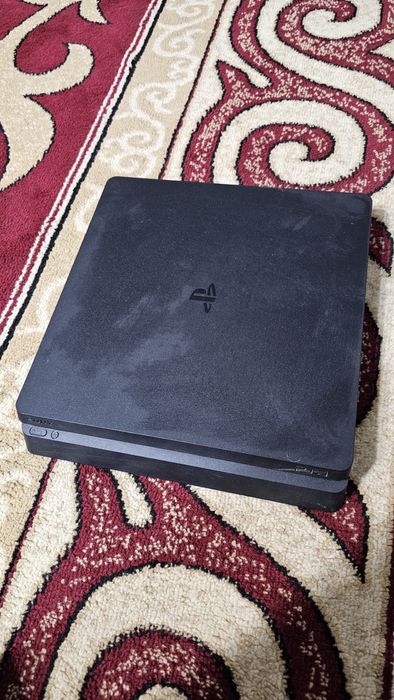 Продам игровую приставку