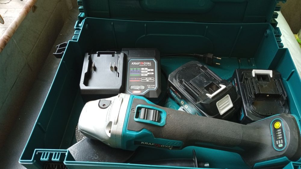 Продавам акумулаторен ъглошлайф Kraft Royal 24 V