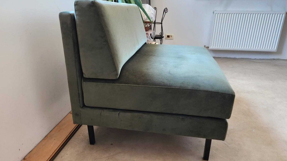 Canapea catifea sufragerie living terasa gradina cafenea restaurant ba