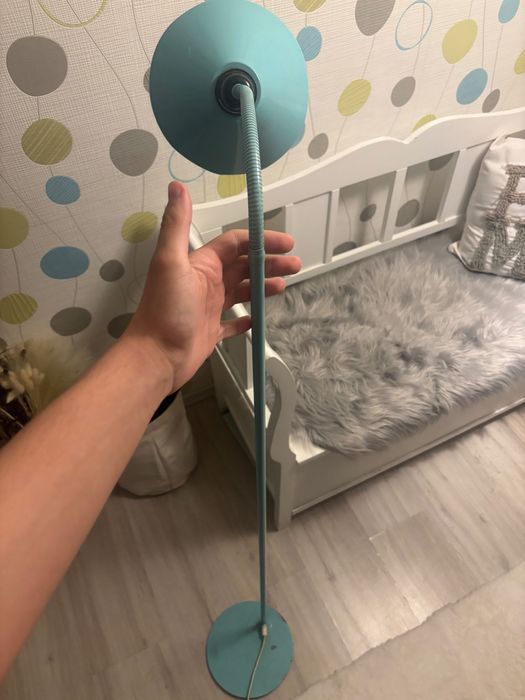 Lampa inalta si flexibila