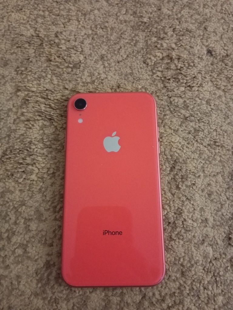 Iphone xr Сатылады