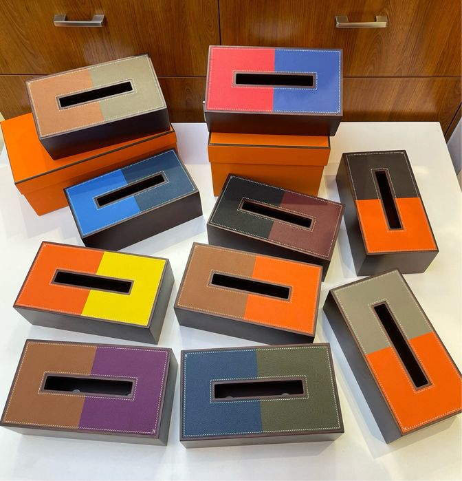 Тип Hermes кутия за салфетки ръчно избротена