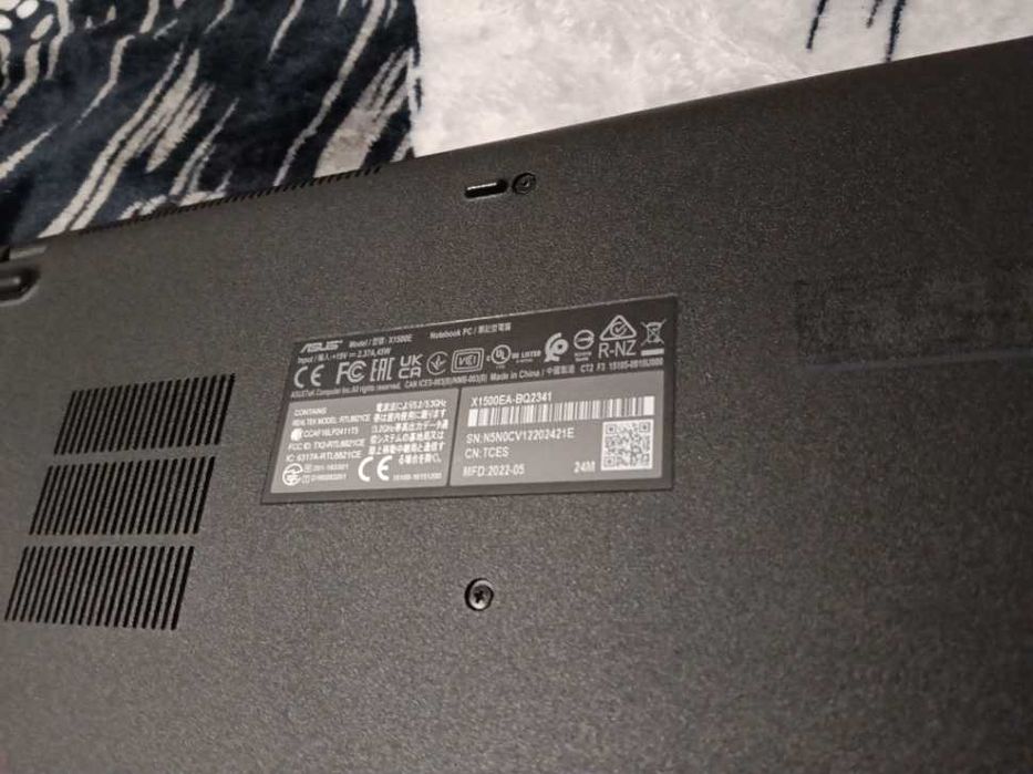 Laptop Asus VivoBook X515EA