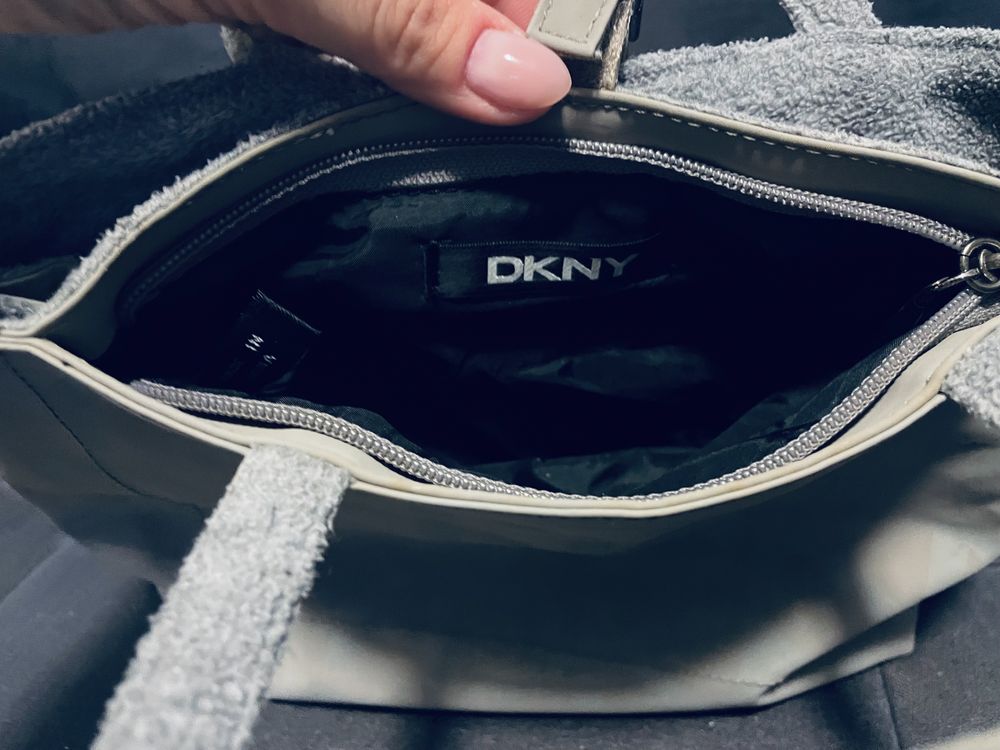 Малка чанта DKNY