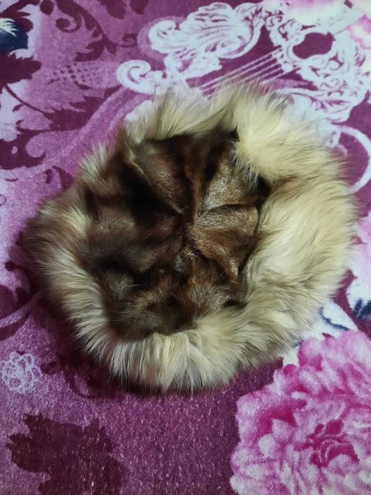 Caciula vulpe polara transport gratuit