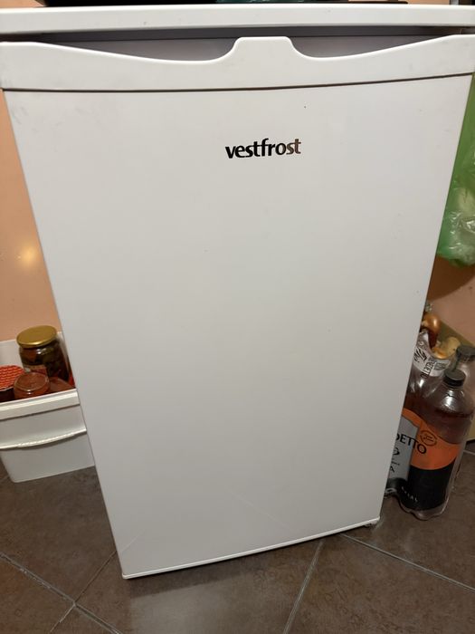 Хладилник с камера Vestfrost