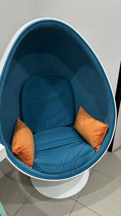 Кресло яйцо синий