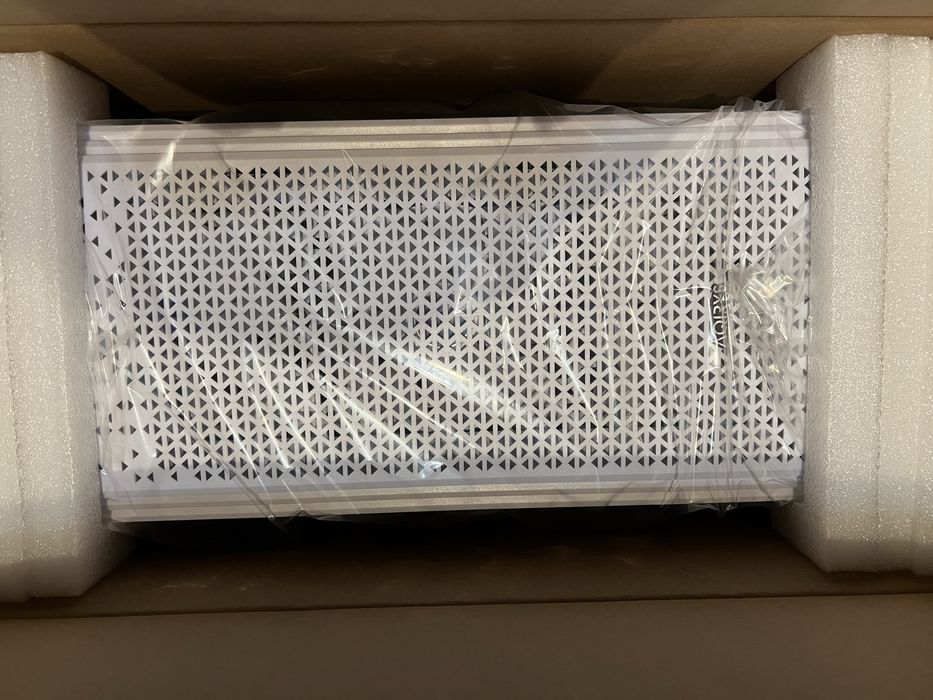 Carcasa, cooler procesor