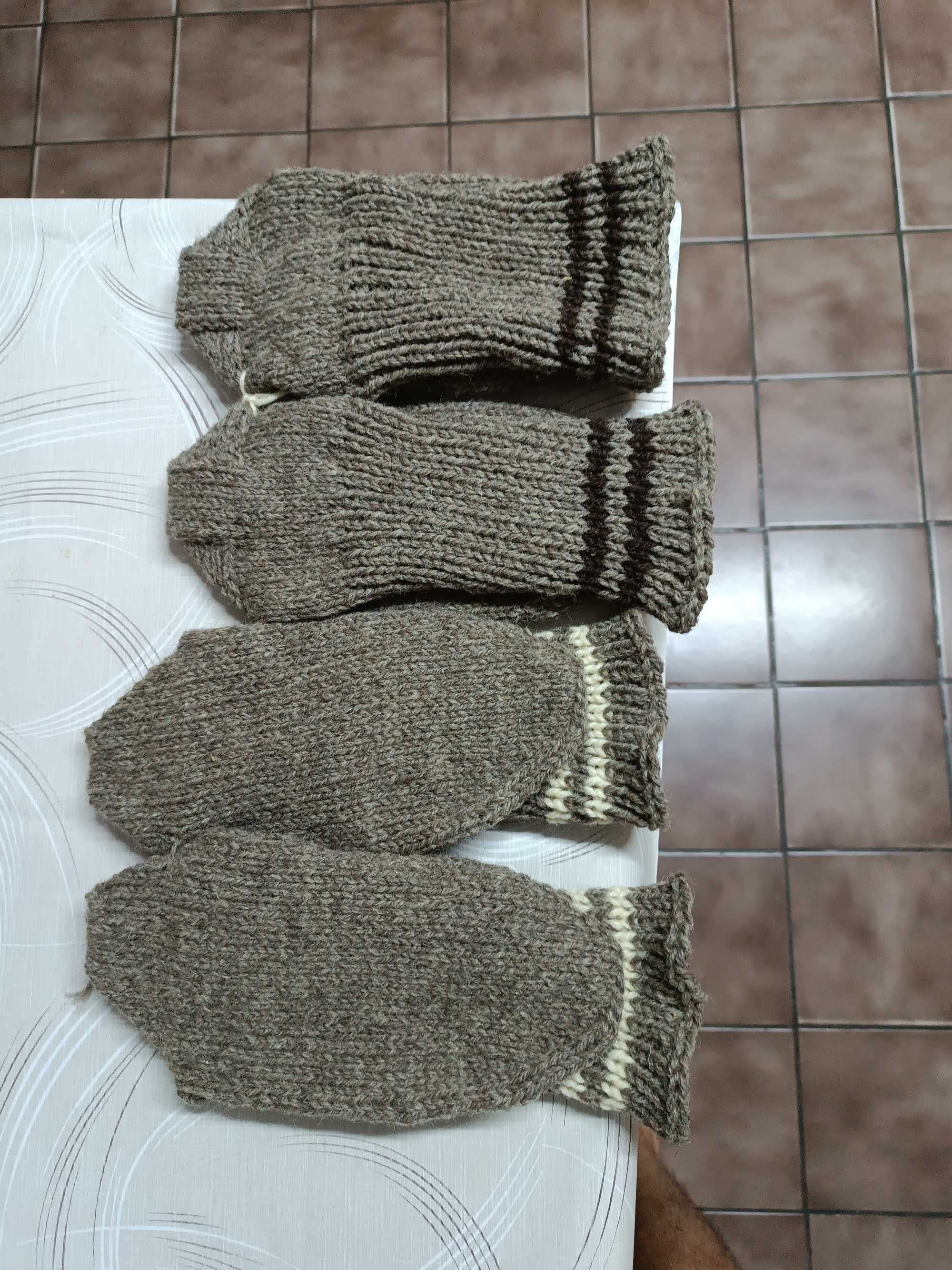 Вълнени чорапи (ръчна изработка)
