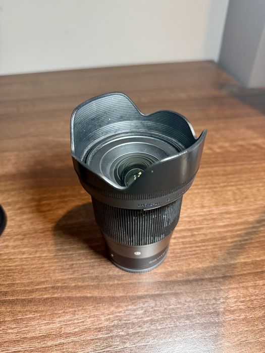 Sigma 16mm f/1.4 DC DN Sony E + filtru ND variabil