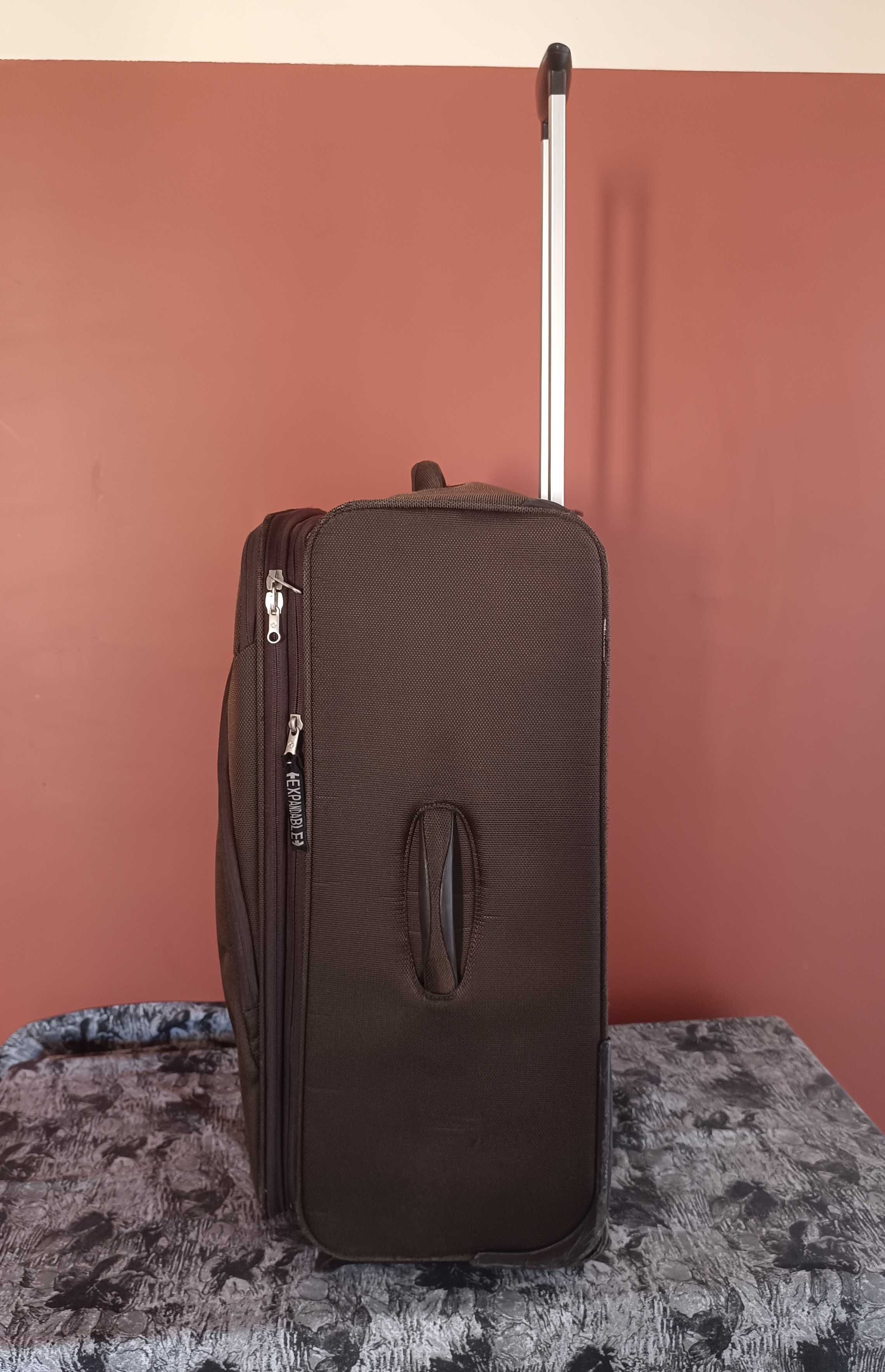 Samsonite-Много Запазен