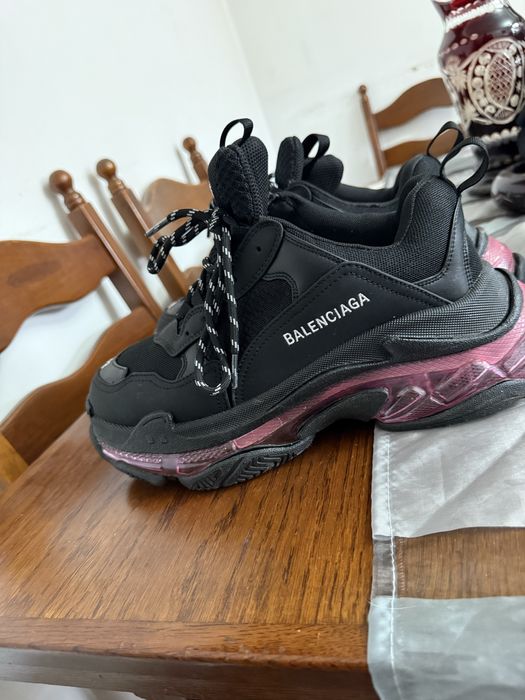 Balenciaga Triple s