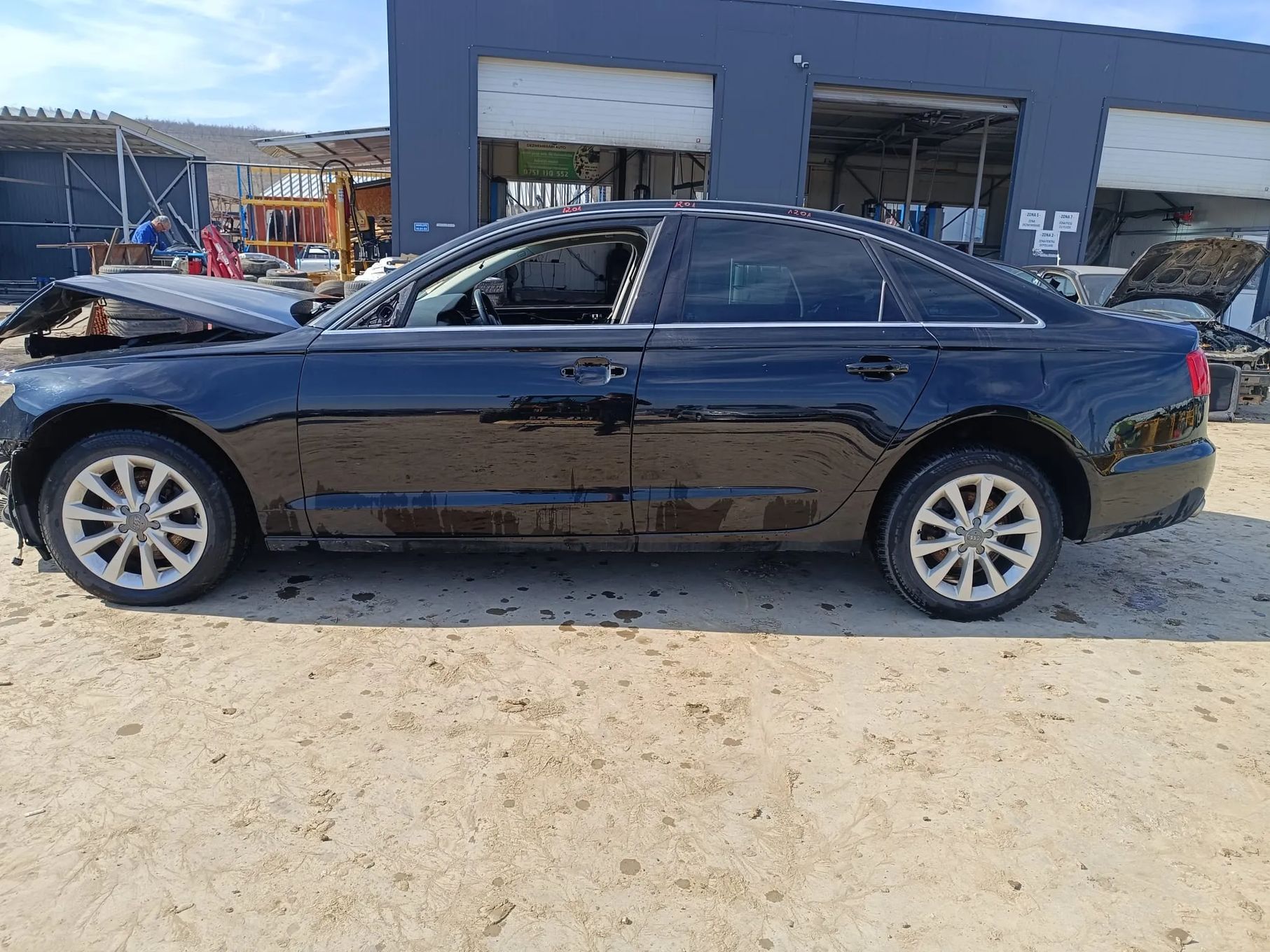 Dezmembrari / Dezmembrez Audi A6 C7 2.0 CGLC cutie viteze automata PCF culoare LY9B