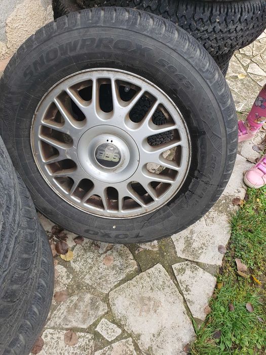 Гуми зимни 15 с джанти