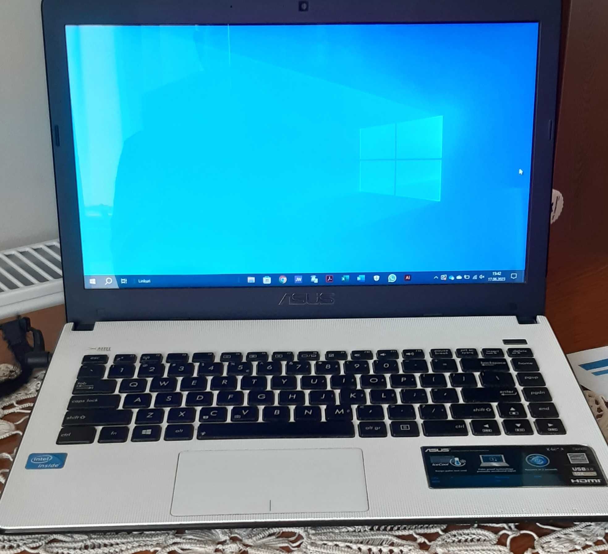 Laptop ASUS X401A