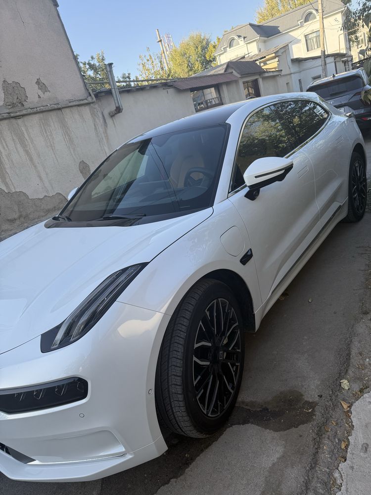 Продам свой ZEEKR 001 позиции You 2022-23