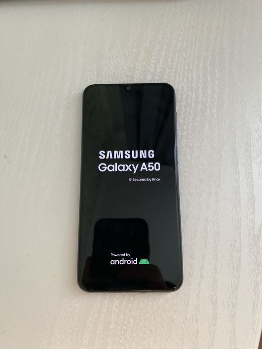 Самсунг А50 64 гига