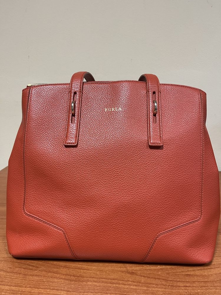 Дамска чанта Furla