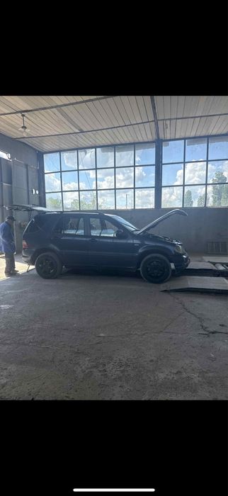 Mercedes ML270 w163