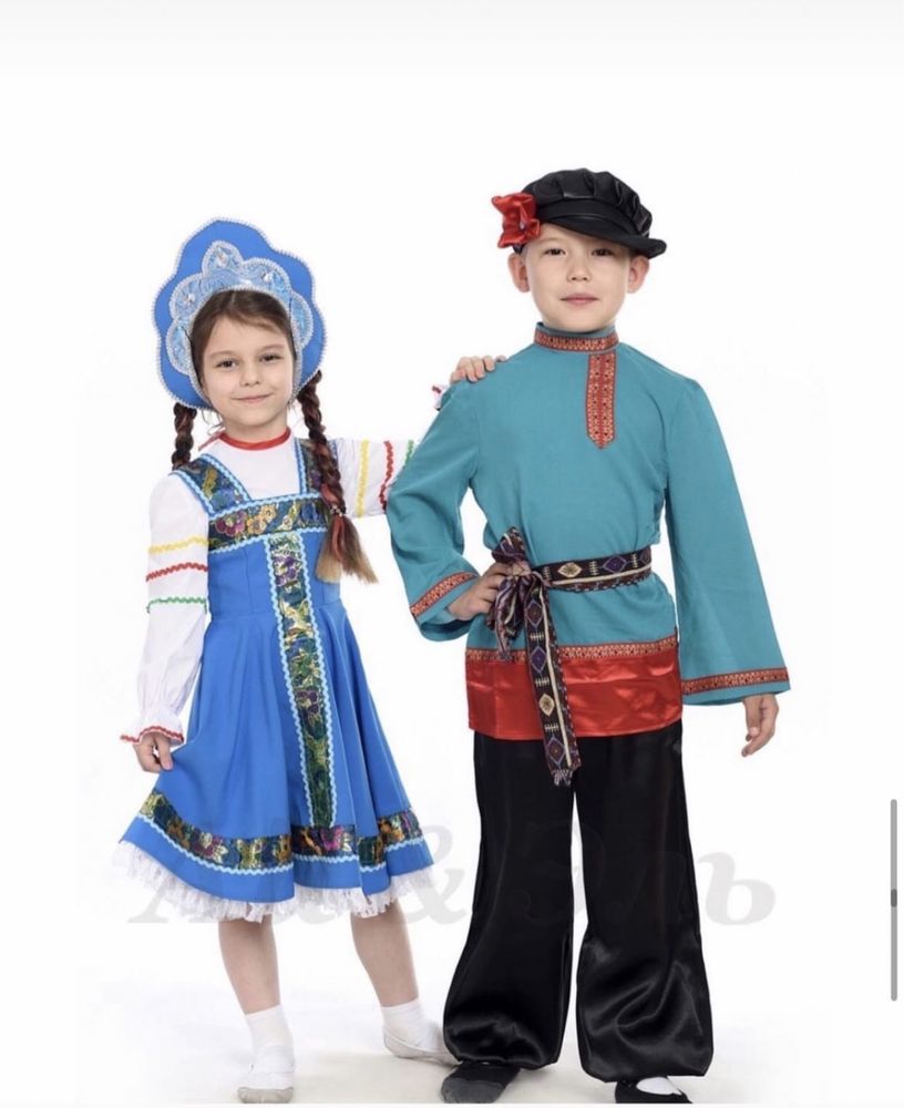 Узбекские национальный костюм