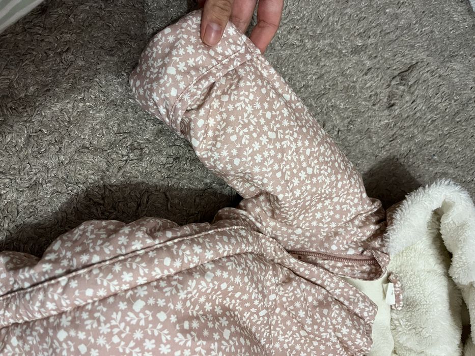 Космонавт HM 2-4 месеца