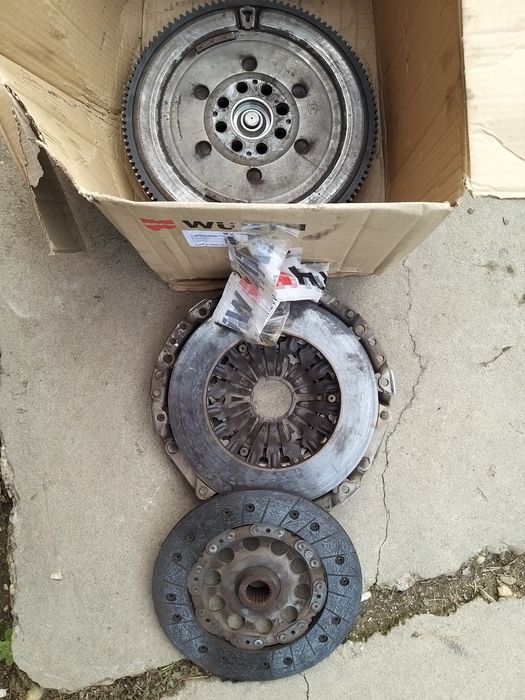 Vand kit ambreaj BMW e61 LUK
