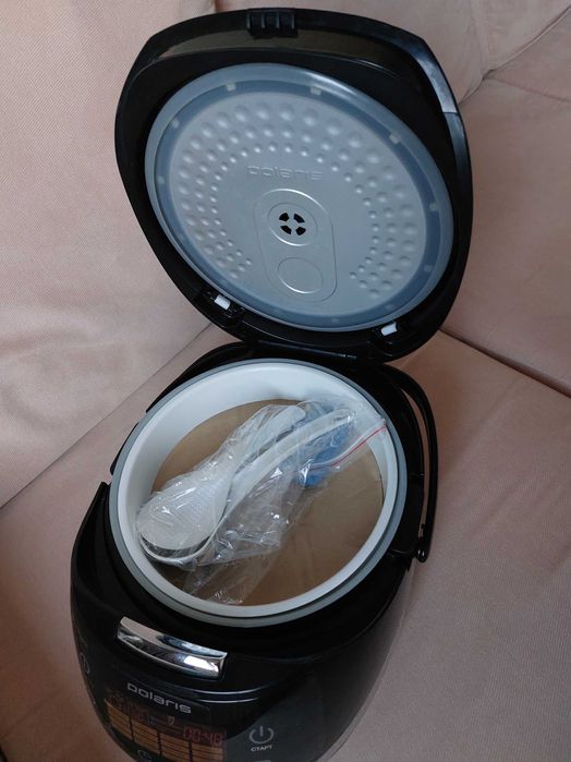 Мультиварка Polaris PMC 0517 AD