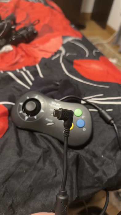 NEOGEO Controller cu fir USB-C