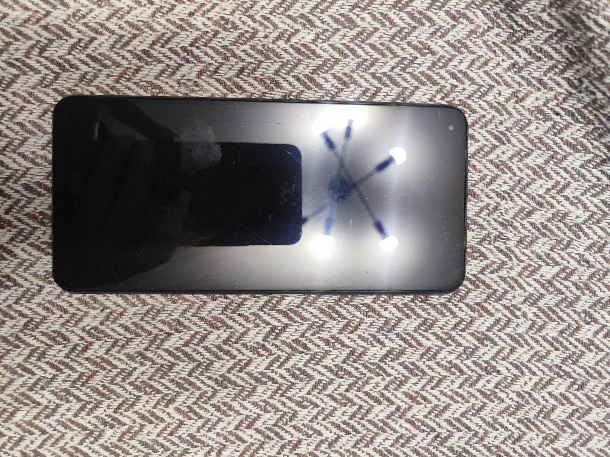 Продам xiaomi 11