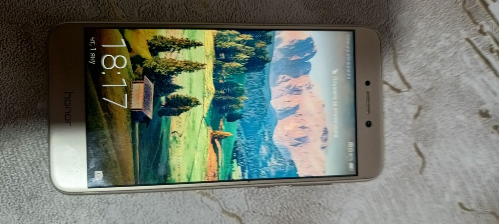 Предлагам два броя GSM