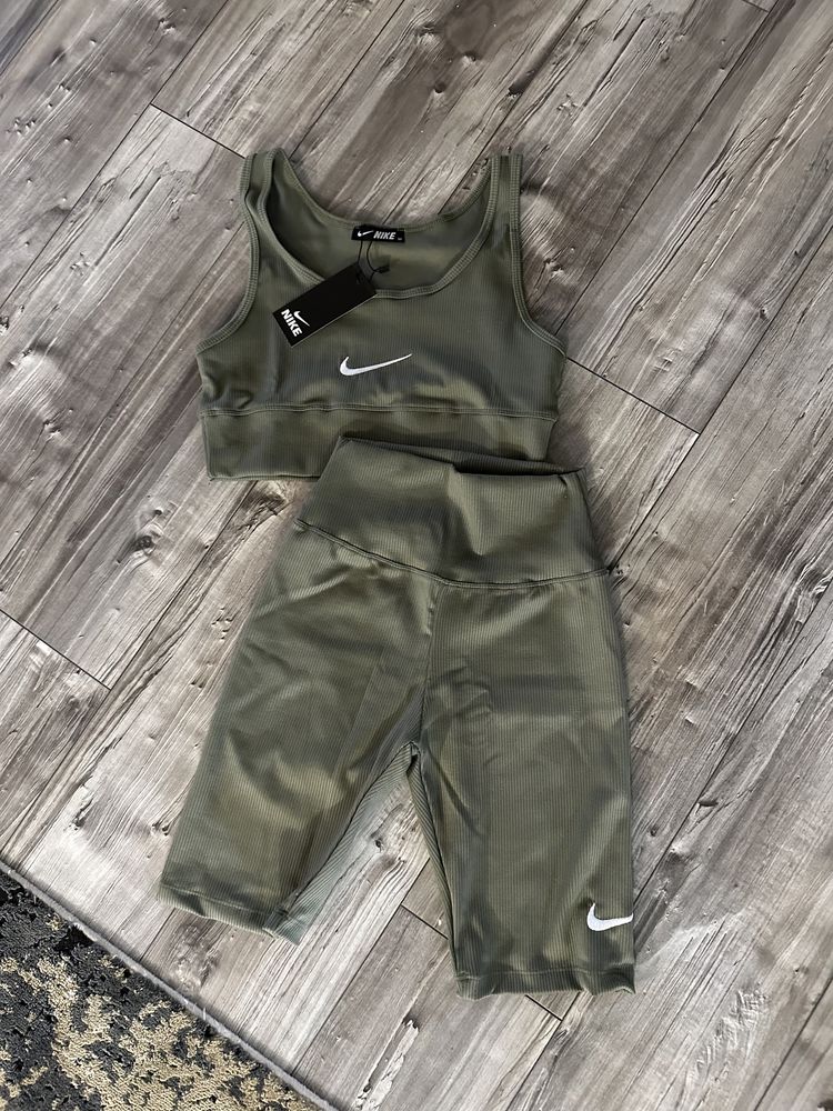 Set fitness Nike