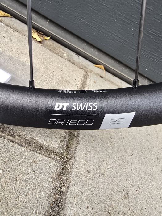 Roti DT Swiss GR1600 noi 28” Gravel