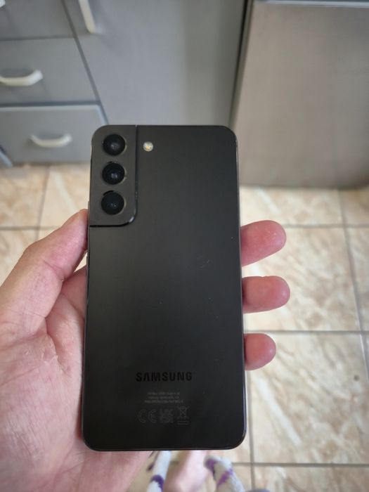 Samsung S22 negru