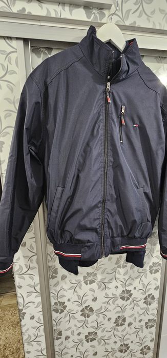 Geaca Tommy Hilfiger