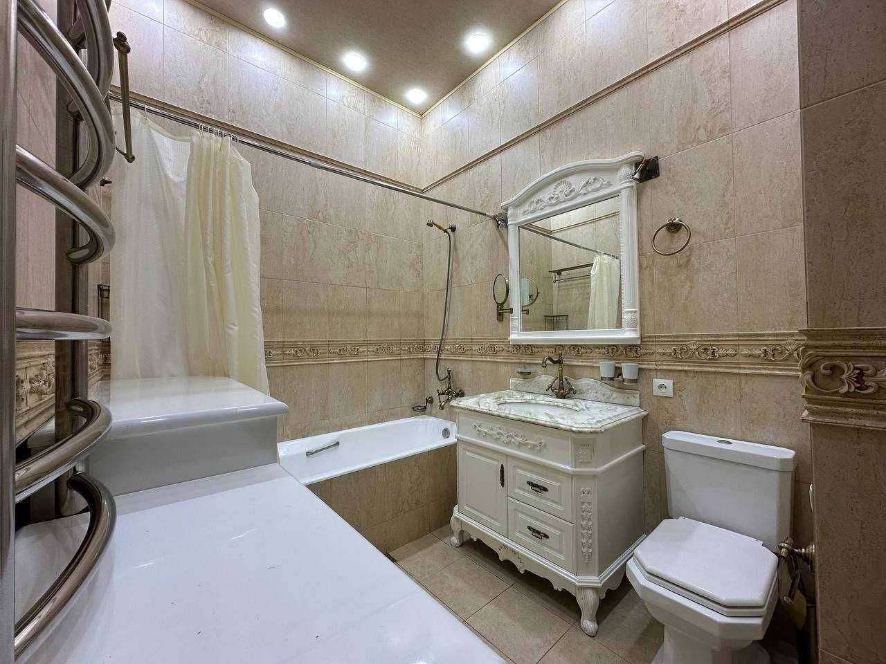 Ул. Таффакур Grand Mir Hotel 3.3 соток 5 комнат 3 этаж 400м2